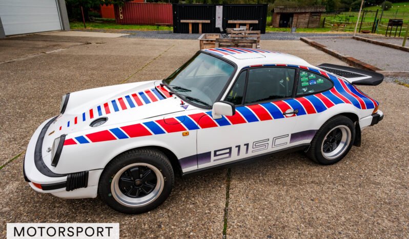 
								Porsche 911 SC 3.0 full									